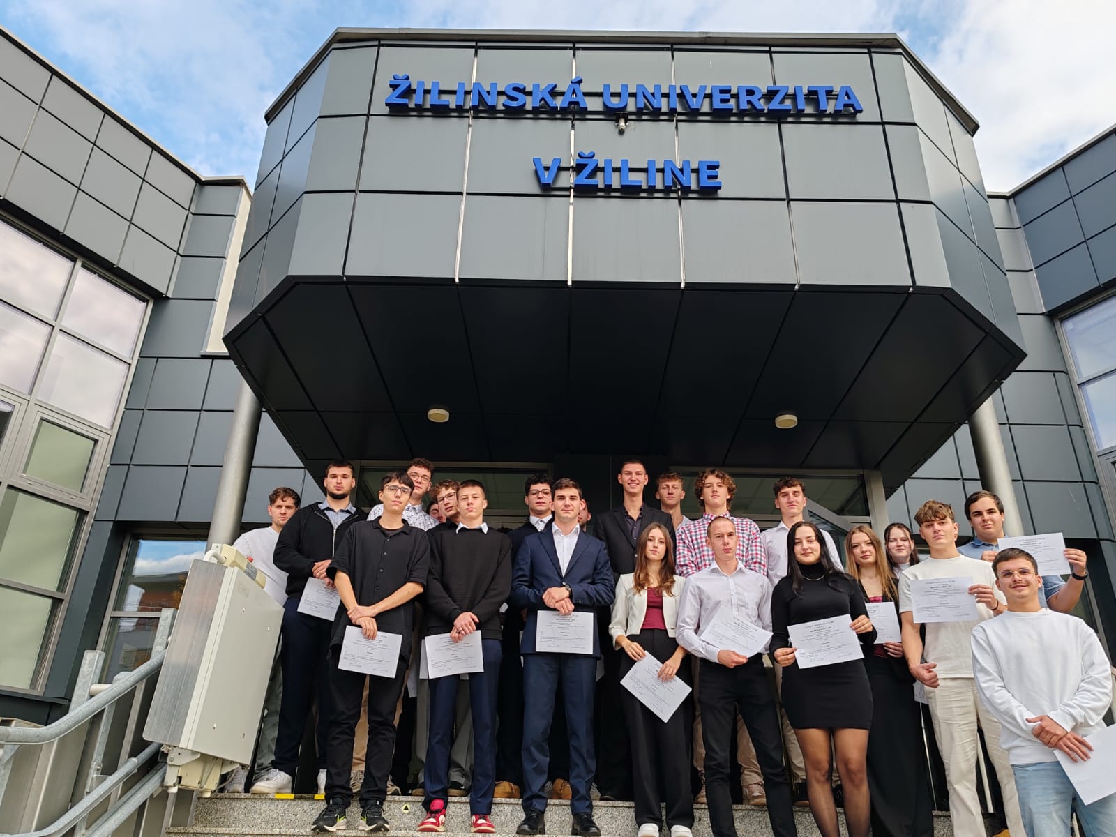 WhatsApp Image 2025-10-22 at 14.42.11 (2).jpeg