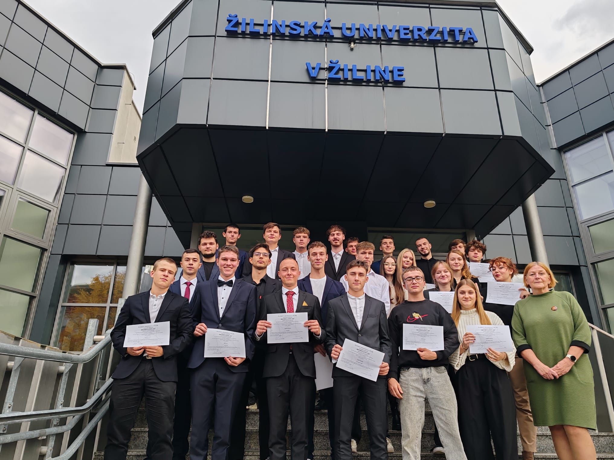 WhatsApp Image 2025-10-22 at 14.42.11 (3).jpeg